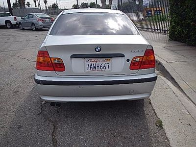 2002 BMW 325i 325i