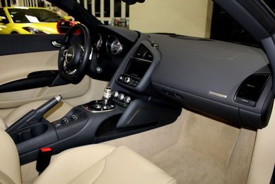 2015 Audi R8 Spyder V8