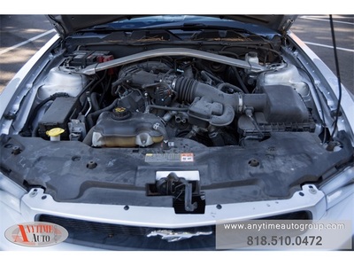 2012 Ford Mustang V6 Convertible