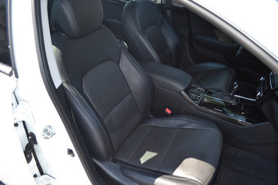 2014 Kia Cadenza 4dr Sedan Premium