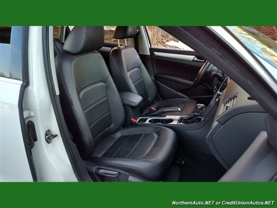 2013 Volkswagen Passat SE PZEV  LEATHER BLUETOOTH - in D Sedan