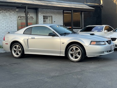 2001 Ford Mustang GT Premium Coupe RWD