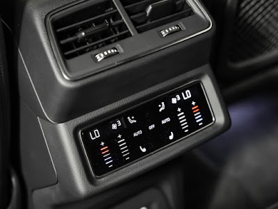 2024 Audi SQ8 e-tron Sportback Premium Plus