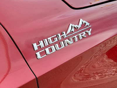2024 Chevrolet Suburban High Country