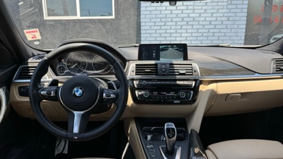 2017 BMW 3 Series 330i Sedan RWD