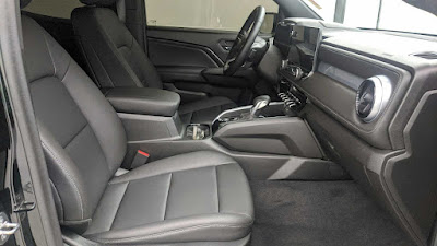 2023 Chevrolet Colorado 2WD LT Crew Cab