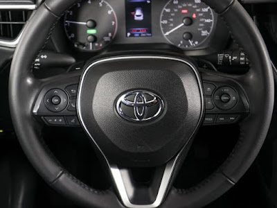 2023 Toyota Corolla Cross Hybrid SE