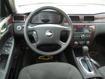 2010 Chevrolet Impala LS Sedan