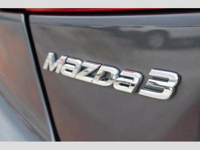 2015 Mazda Mazda3 i Sport Sedan