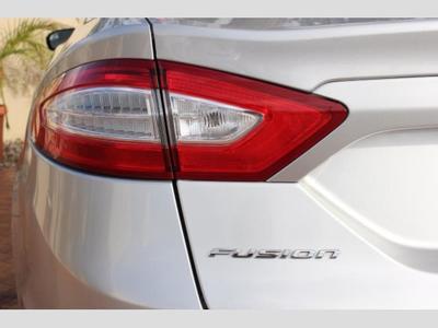 2015 Ford Fusion SE Sedan