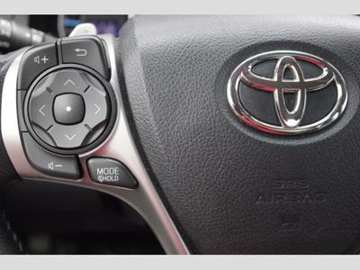 2014 Toyota Camry SE Sedan
