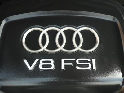 2010 Audi A8 L quattro Sedan