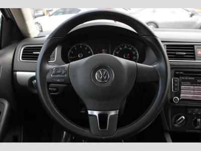 2014 Volkswagen Jetta SE Sedan