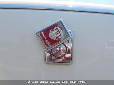 1991 Oldsmobile Ninety-Eight Regency Elite Sedan