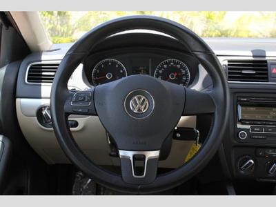 2014 Volkswagen Jetta SE PZEV Sedan