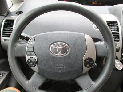 2006 Toyota Prius HYBRID Hatchback