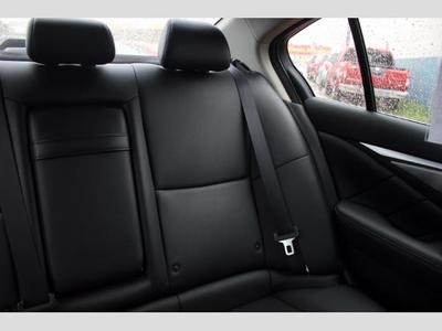 2015 INFINITI Q50 Premium Sedan