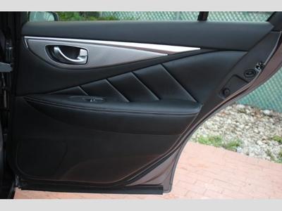 2015 INFINITI Q50 Premium Sedan