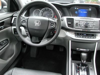 2014 Honda Accord LX camera leather in Newto
