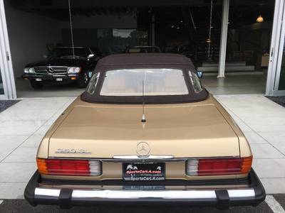 1984 Mercedes-Benz 380-Class