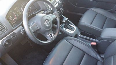 2010 Volkswagen Jetta Sedan Limited