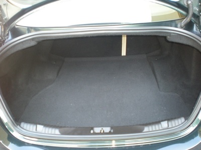 2009 Jaguar XF Premium Luxury Sedan
